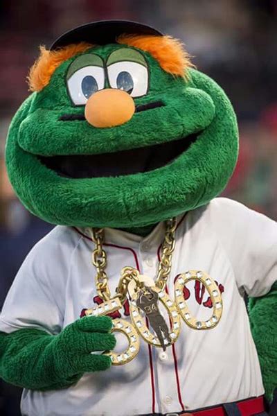 The Red Sox Mascot's Name 'Big Papi': An Iconic Choice
